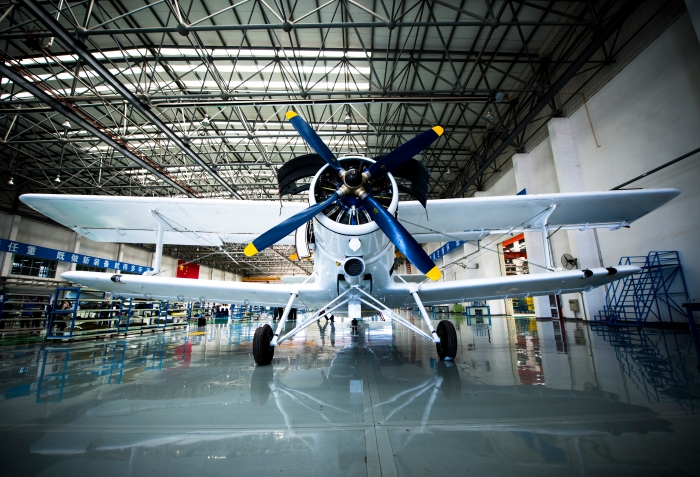 運(yùn)五B飛機(jī)